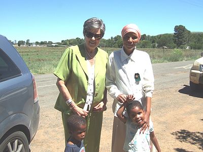 Marj from Tsepo House and Gladys - the lady who is to help me in the townships.